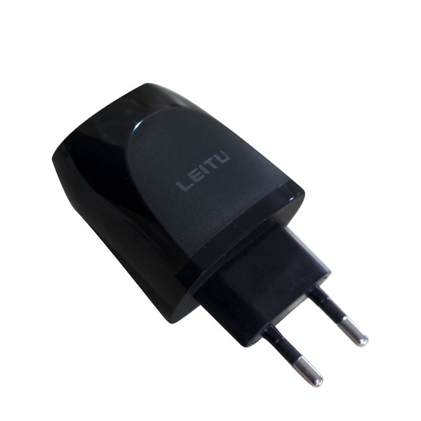 شارژر دیواری لیتو مدل LEITU LH - 19 به همراه کابل تبدیل MICROUSB